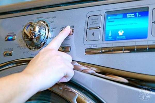 Hướng dẫn chi tiết cách sấy khô quần áo bằng máy giặt Electrolux