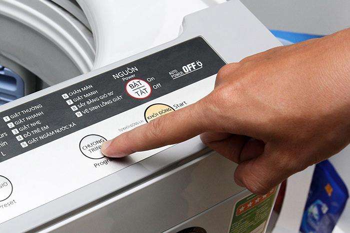 Máy giặt giúp công việc giặt giũ nhanh chóng hơn