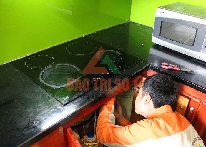 Sửa bếp từ uy tín tại nhà Hà Nội 12 quận "Giá rẻ, phục vụ 24/7"