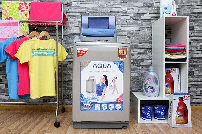 Máy giặt Sanyo ASW-DQ900HT là một chiếc máy giặt tiêu biểu của dòng Sanyo cửa trên
