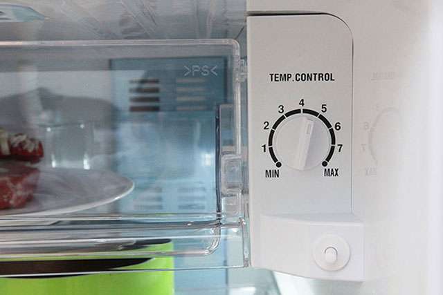 cách điều chỉnh nhiệt độ tủ lạnh hitachi