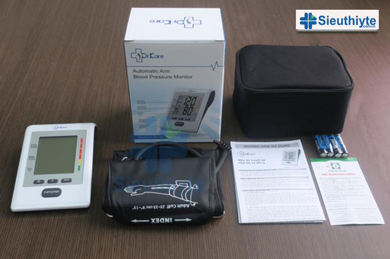 Máy đo huyết áp điện tử MediKare DK79+