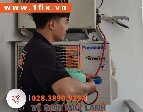 Bảng Giá Vệ Sinh Máy Lạnh 2021 - Dịch vụ rửa máy lạnh tại nhà