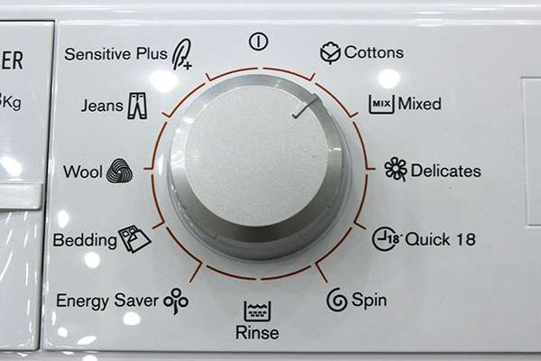 Cụm điều chỉnh chức năng trên máy giặt Electrolux EWF 10842Cụm điều chỉnh chức năng trên máy giặt Electrolux EWF 10842