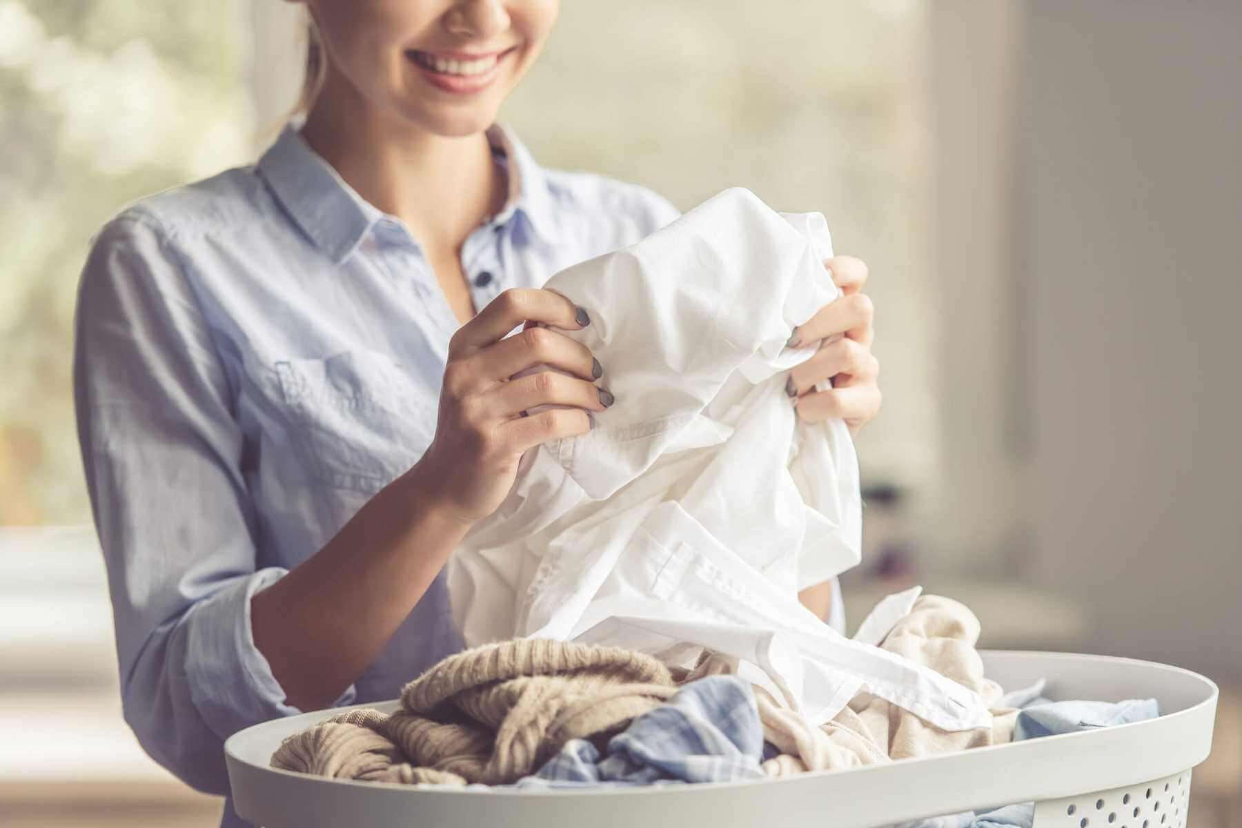 Bột giặt giúp áo quần lưu giữ hương thơm bền lâu