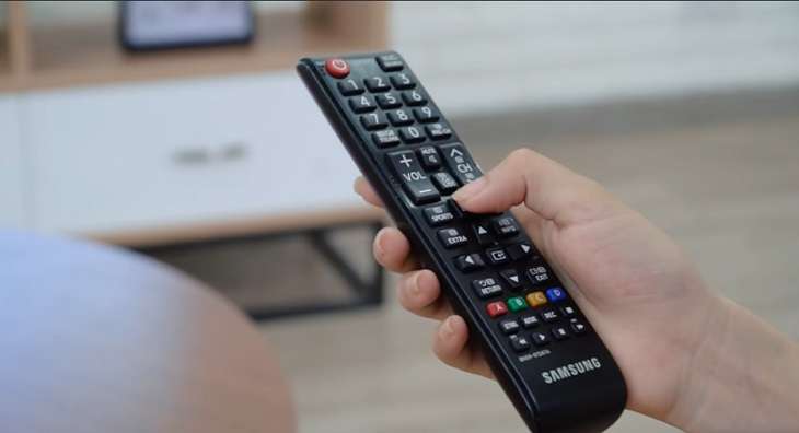 Cách kết nối điều khiển TV Samsung & khắc phục lỗi khi không hoạt động