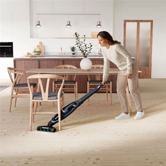 Well Q7 - Cordless Vacuum Cleaner