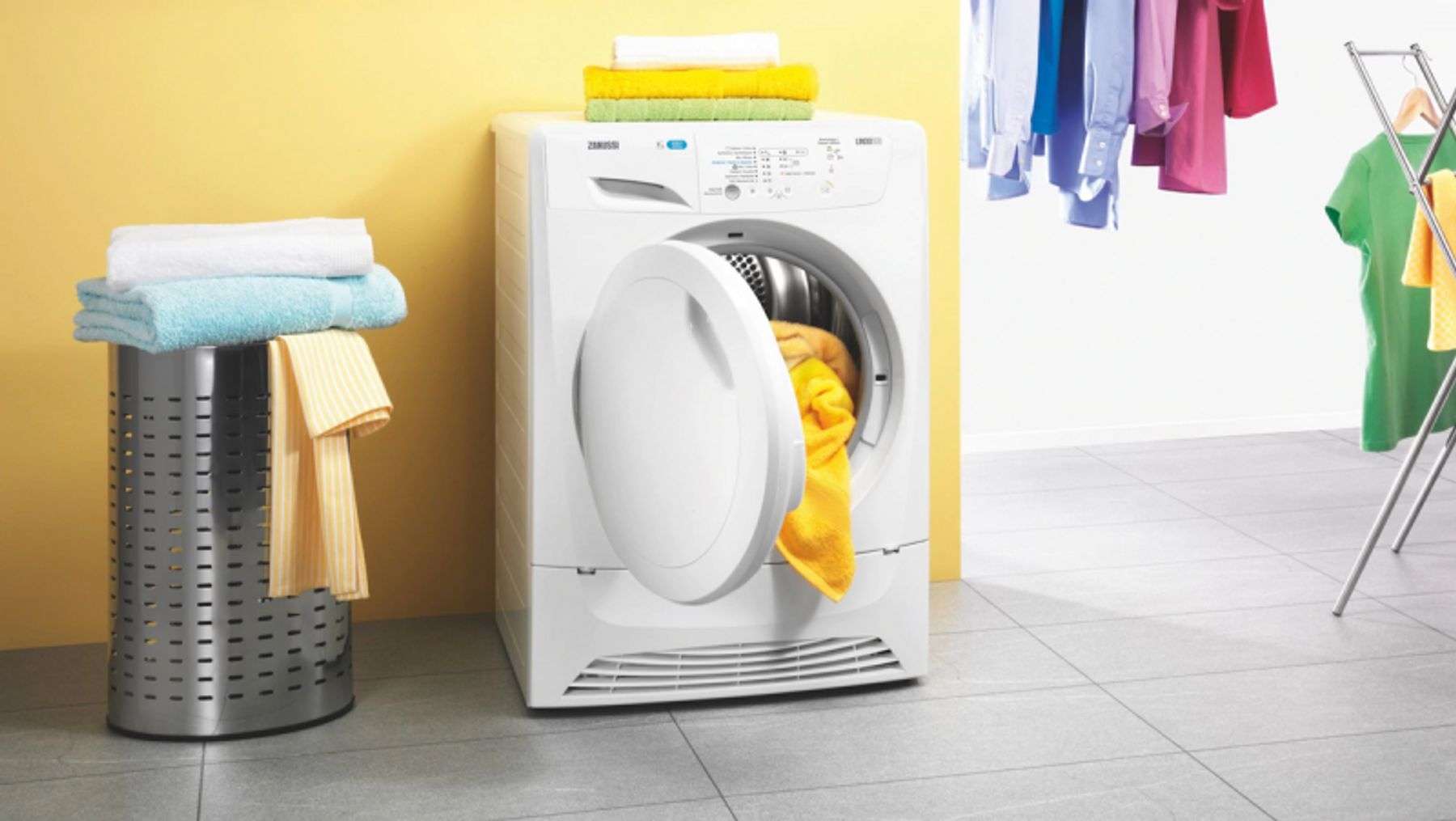 Cách tẩy vết nhựa chuối dính trên quần áo bằng máy giặt