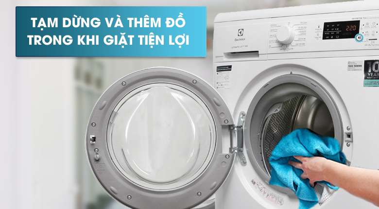 Thêm đồ trong khi giặt - Máy giặt Electrolux Inverter 8 Kg EWF8025DGWA