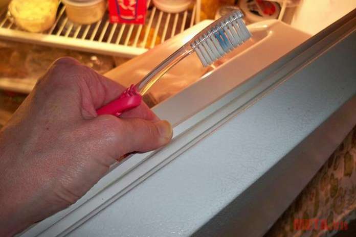 10 mẹo cực hay chùi rửa tủ lạnh sạch bong