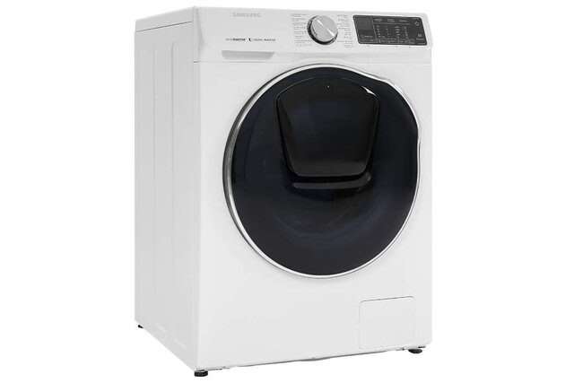 Máy giặt sấy Addwash 10.5 Kg Samsung WD10N64FR2W có thể thêm quần áo bất kỳ lúc nào trong chu kỳ giặt