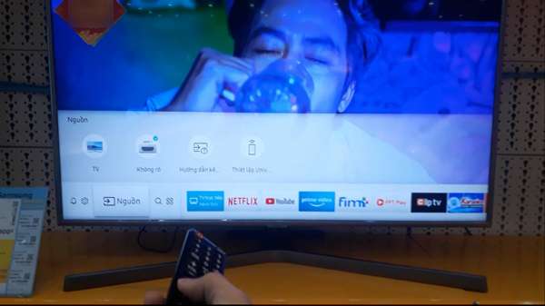 Màn hình Home của TV thông minh Samsung