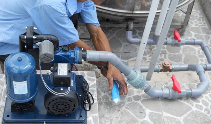 Nguyên nhân và hướng khắc phục khi máy bơm nước không tự ngắt