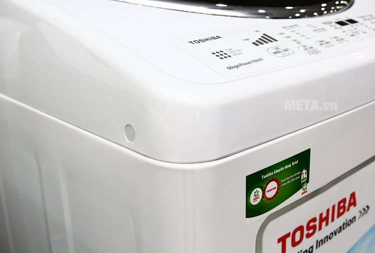 Máy giặt cửa trên 12 kg Toshiba DC1300WV đột phá với công nghệ truyền động trực tiếp.