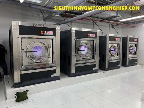 Máy giặt công nghiệp chuyên dụng cho hệ thống giặt là bệnh viện