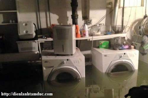 Tủ lạnh, máy giặt bị ngập nước và cách xử lý
