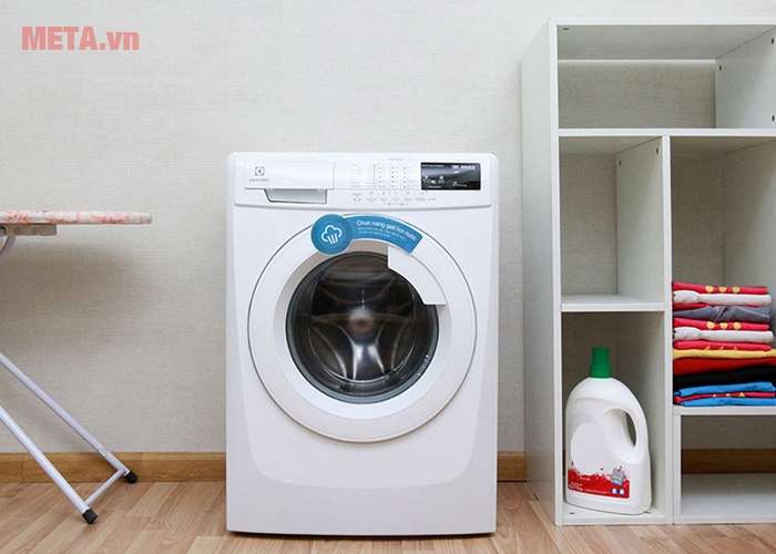 Hình ảnh máy giặt cửa trước 7kg Electrolux EWF80743