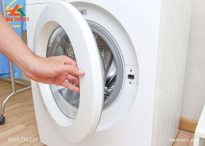 Bảo trì[vệ sinh, bảo dưỡng]máy giặt Samsung giá rẻ, 0988.230.233
