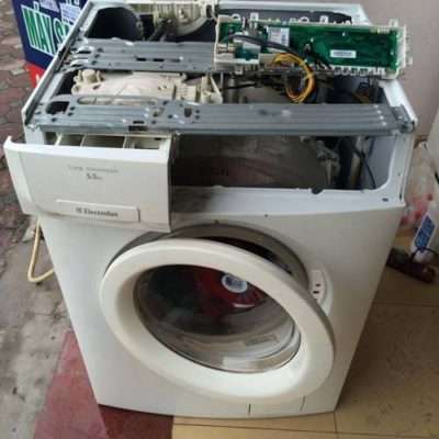 Máy giặt không vào điện, mất nguồn xử lý trong vòng nốt nhạc