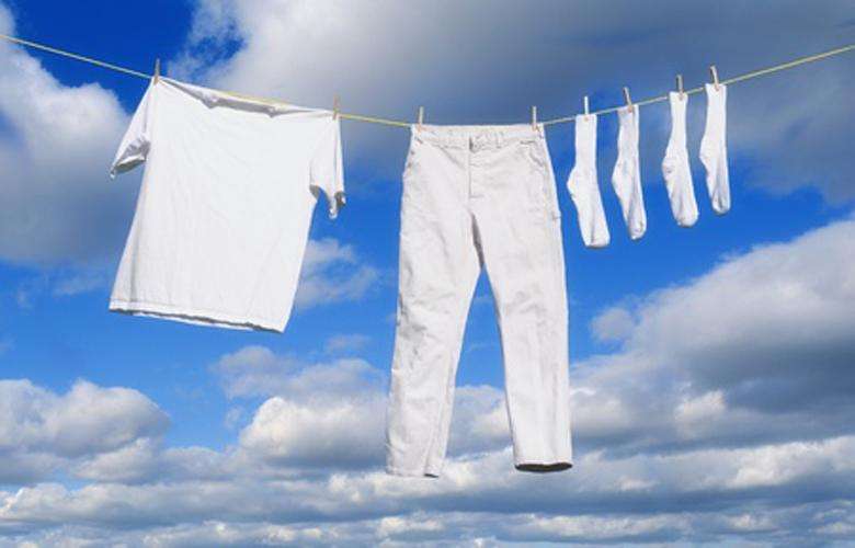 Quần áo mau chóng khô ráo sau khi giặt