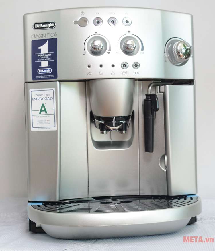 Máy pha cà phê tự động DeLonghi ESAM4200.S có màu bạc sang trọng