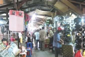 Nhà lồng chợ Nhật Tảo những năm 2000