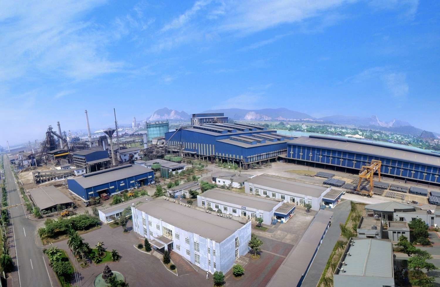 Điện lạnh Hòa Phát đã nhận được nhiều danh hiệu và có 4 nhà máy với diện tích 83.000m2