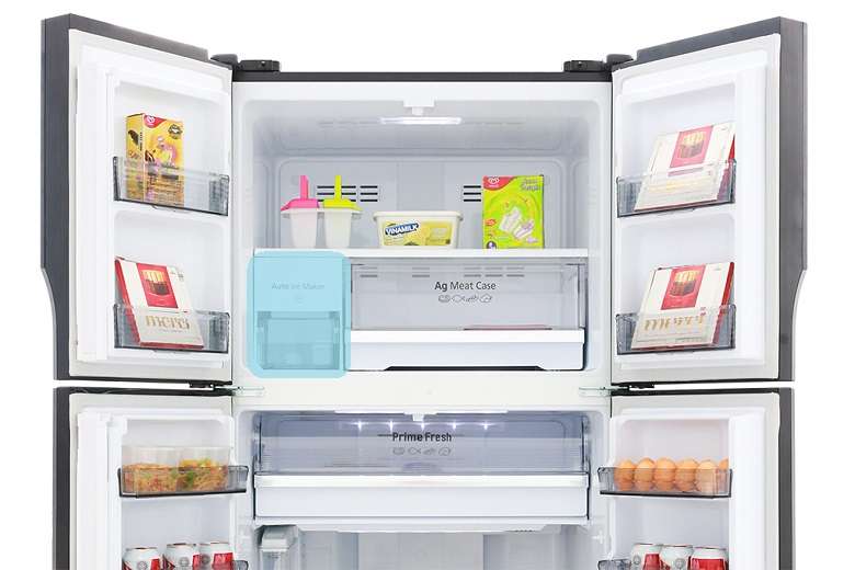 Làm đá tự động - Tủ lạnh Panasonic Inverter 550 lít NR-DZ600MBVN