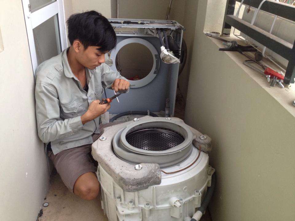 Dịch vụ sửa máy giặt tại nhà Hà Nội uy tín giá rẻ, thợ giỏi