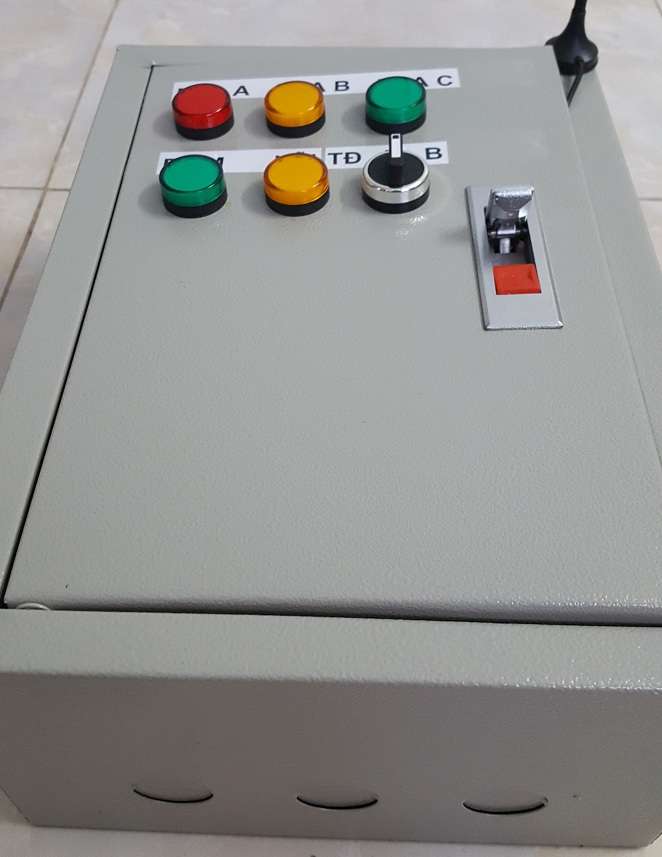 tủ điều khiển tưới tự động bơm 3 pha-10HP (12)
