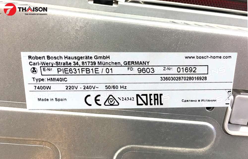 Made in Spain được ghi rõ trên ten dưới bụng bếp từ Bosch PIE631FB1E.