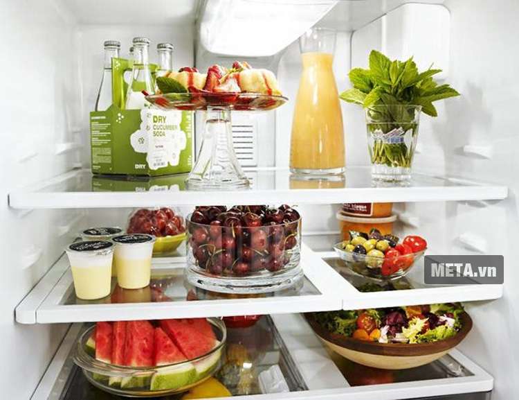 Tủ lạnh side by side 510 lít Electrolux ESE5687SB-TH giúp bảo quản thức ăn luôn tươi ngon, bổ dưỡng.