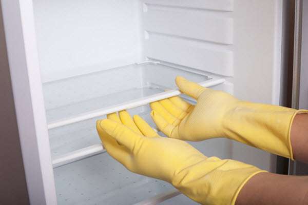 Xử lý tủ lạnh bị đóng tuyết ngăn đá với 8 bước