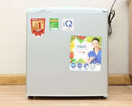 Tủ Lạnh Mini Aqua AQR-55ER-SS