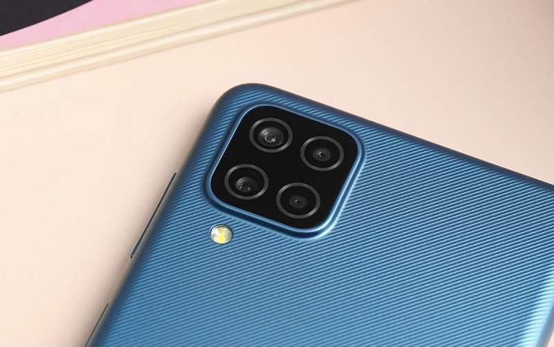 Samsung Galaxy A12 sở hữu 4 camera, giá chỉ hơn 4 triệu đồng