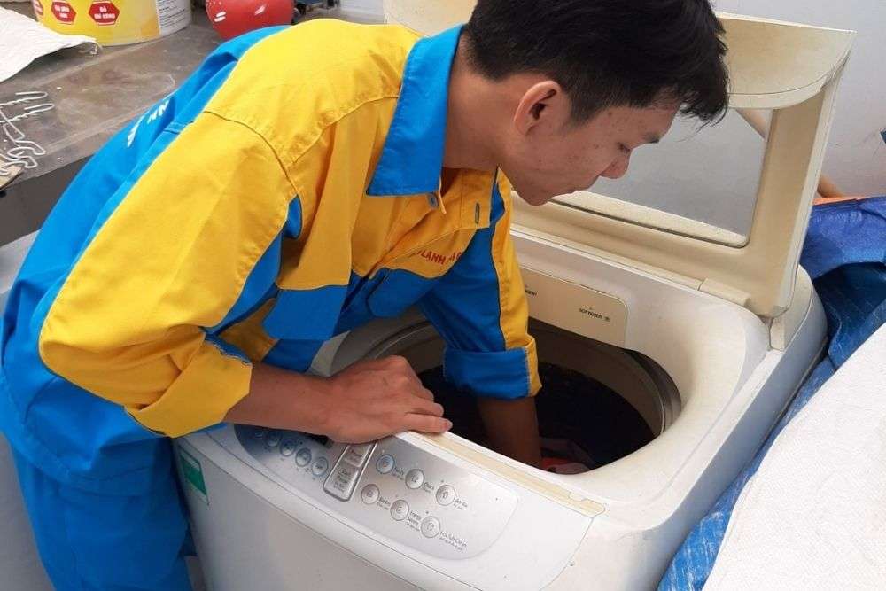 Vệ sinh máy giặt bao nhiêu tiền - Giá dịch vụ tháng 09/2021