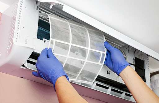 Cách vệ sinh máy lạnh tại nhà hiệu quả nhất | DIENMAYGIASI.VN