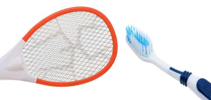 Lưới vợt bắt muỗi bị bẩn